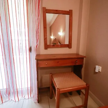 Ioanna * Néos Marmarás