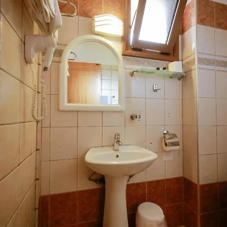 Ioanna Néos Marmarás