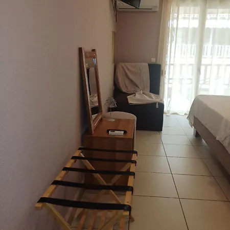 Ioanna Neos Marmaras