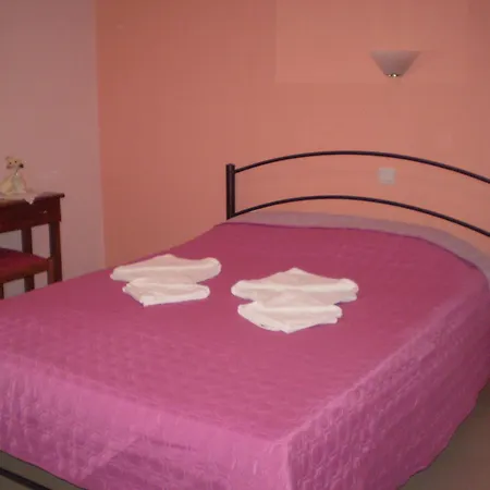 Ioanna Néos Marmarás