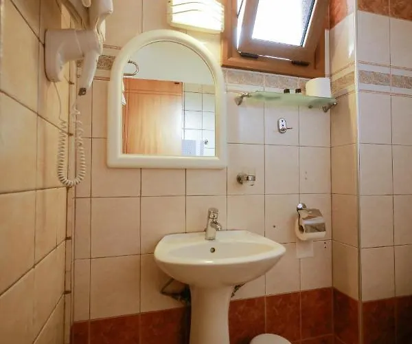 Ioanna 新马尔马拉斯